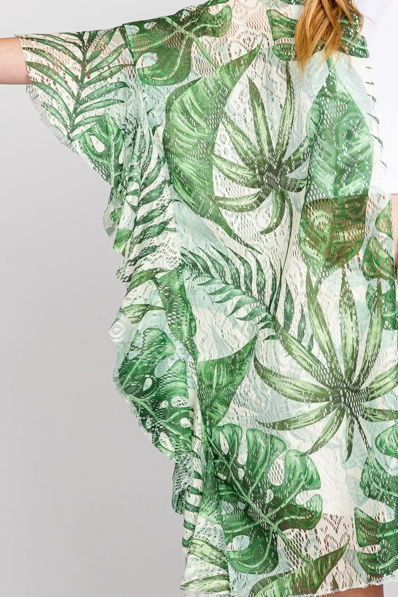 MS0356 Ruffle Lined Tropical Leaves Kimono