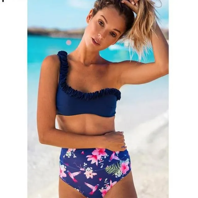 Sexy One Shoulder Ruffles Floral Bikini